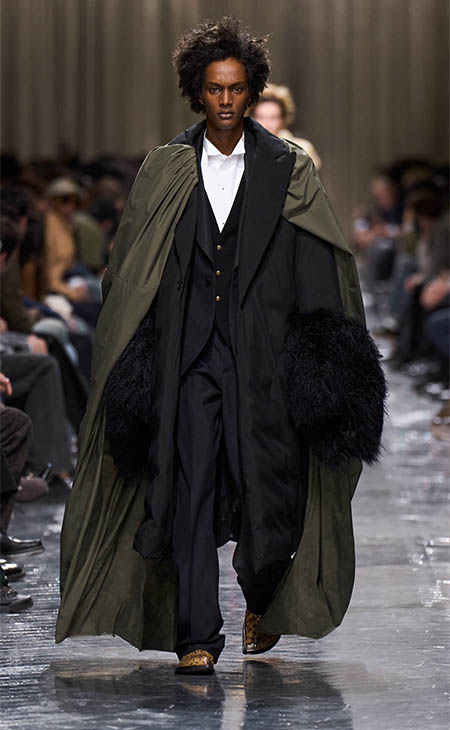 "الفوضى الأنيقة" تفاصيل قد تكون قد فاتتك في مجموعة جوناثان أندرسون الجديدة